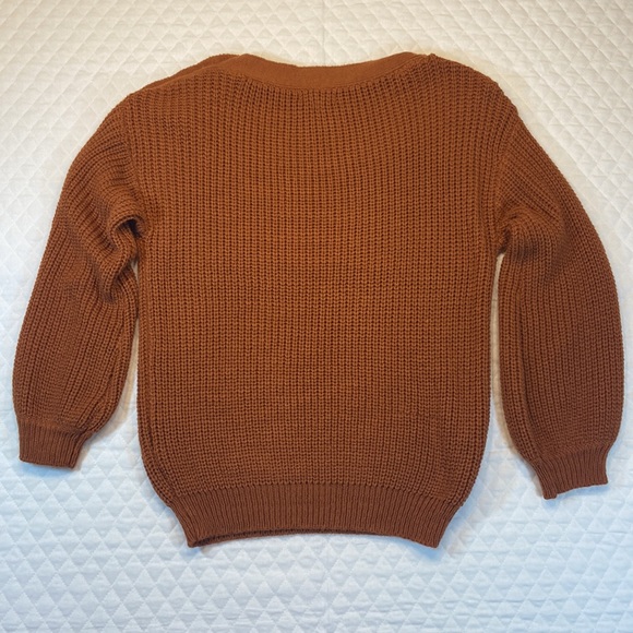 E & M Cable Knit Sweater. Size Small. Rust Color. Button Detail on Shoulders. - Picture 5 of 11